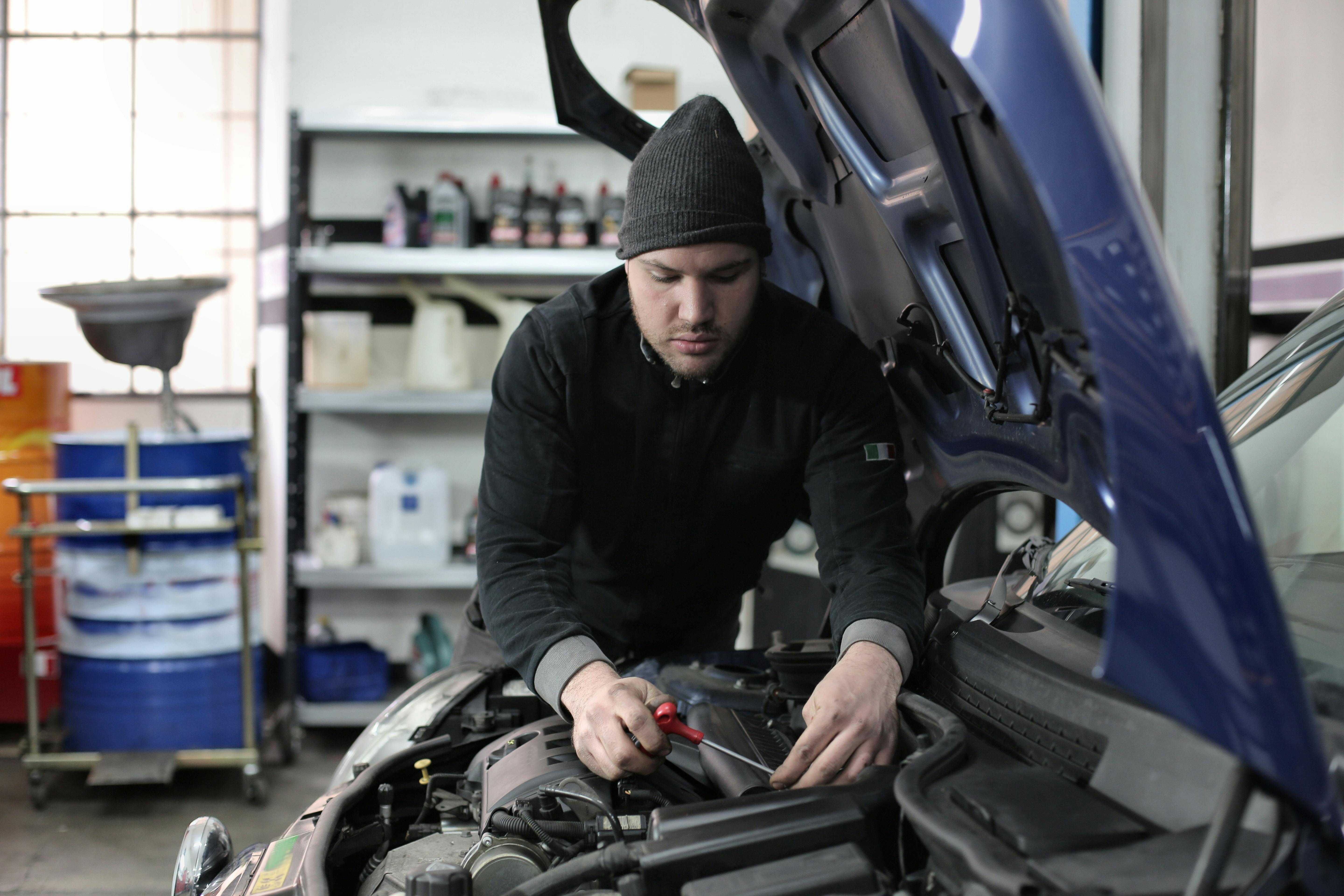 The Ultimate Guide to DIY Car Maintenance for Money-Saving Drivers